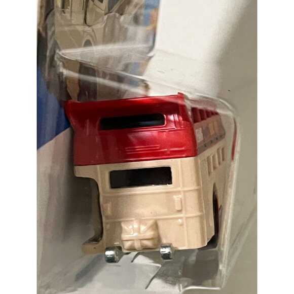 Hot Wheels Trouble Decker Bus HW Fast Transit 2024 Mainline 125/250 Diecast - Picture 5 of 7
